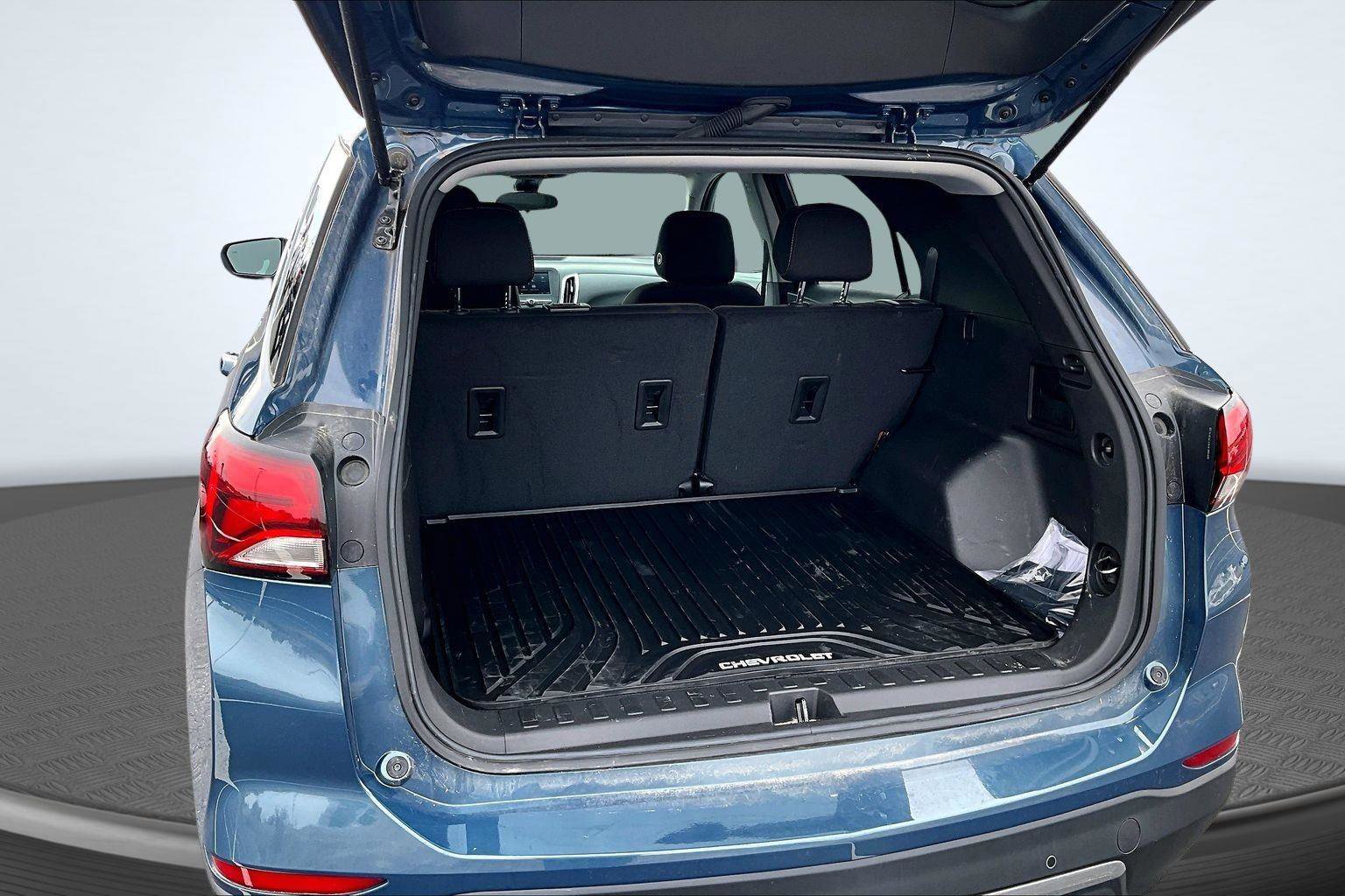 Used 2024 Chevrolet Equinox LT image 5