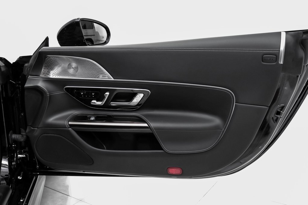 Used 2024 Mercedes-Benz AMG GT 55 image 40