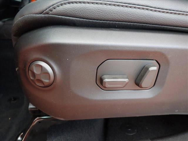 New 2025 Jeep Wrangler Sahara image 12