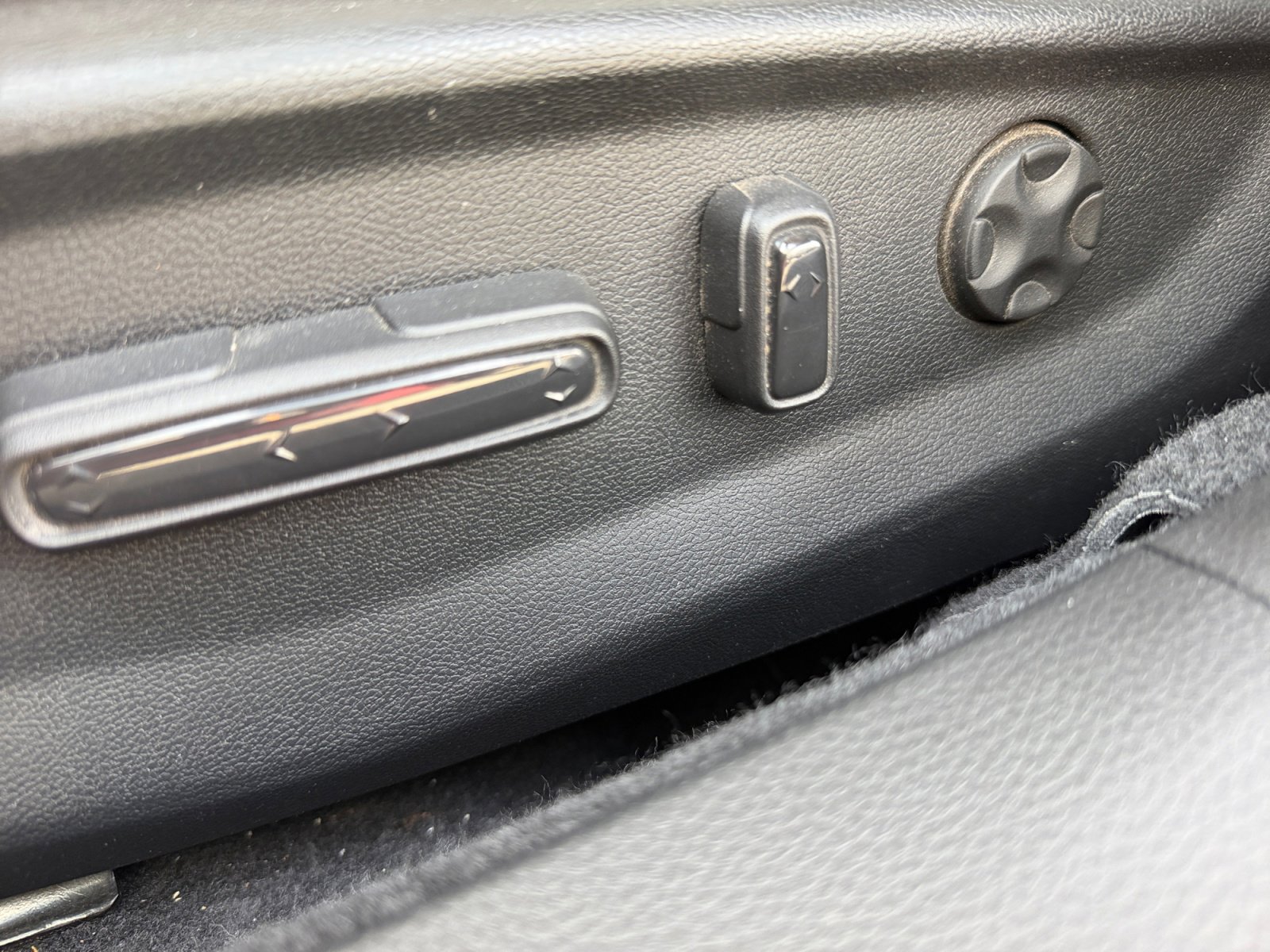 Used 2018 Honda Accord EX-L image 11