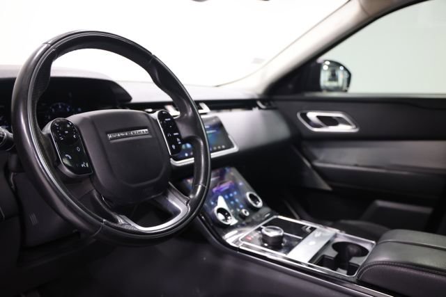 Used 2018 Land Rover Range Rover Velar R-Dynamic SE AWD/4WD image 20
