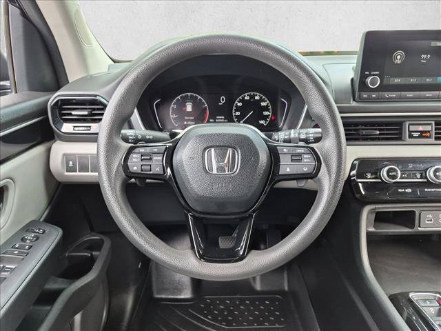 Used 2023 Honda Pilot LX image 14