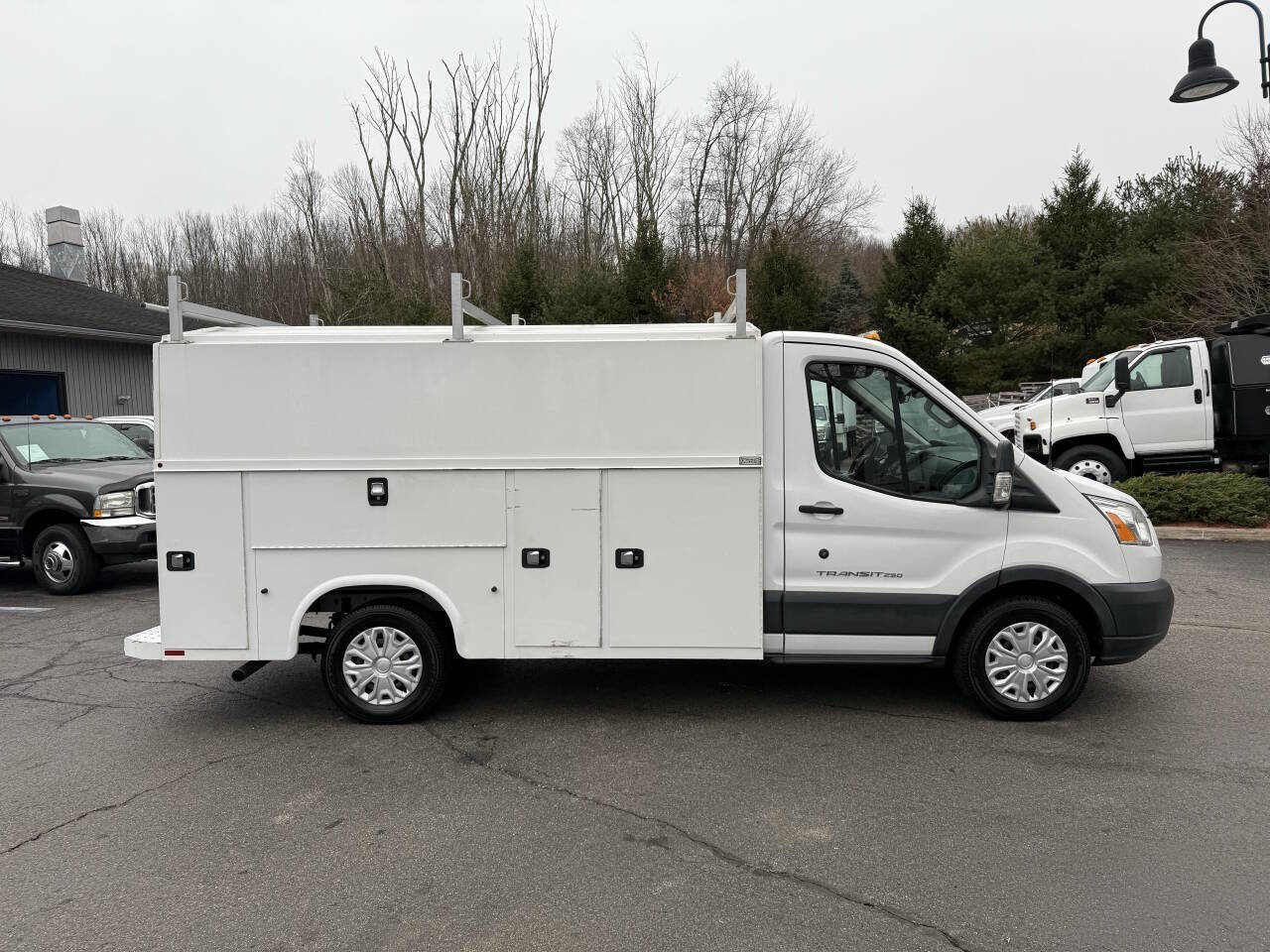 Used 2018 Ford Transit 350 138 w/ Interior Upgrade Package image 6