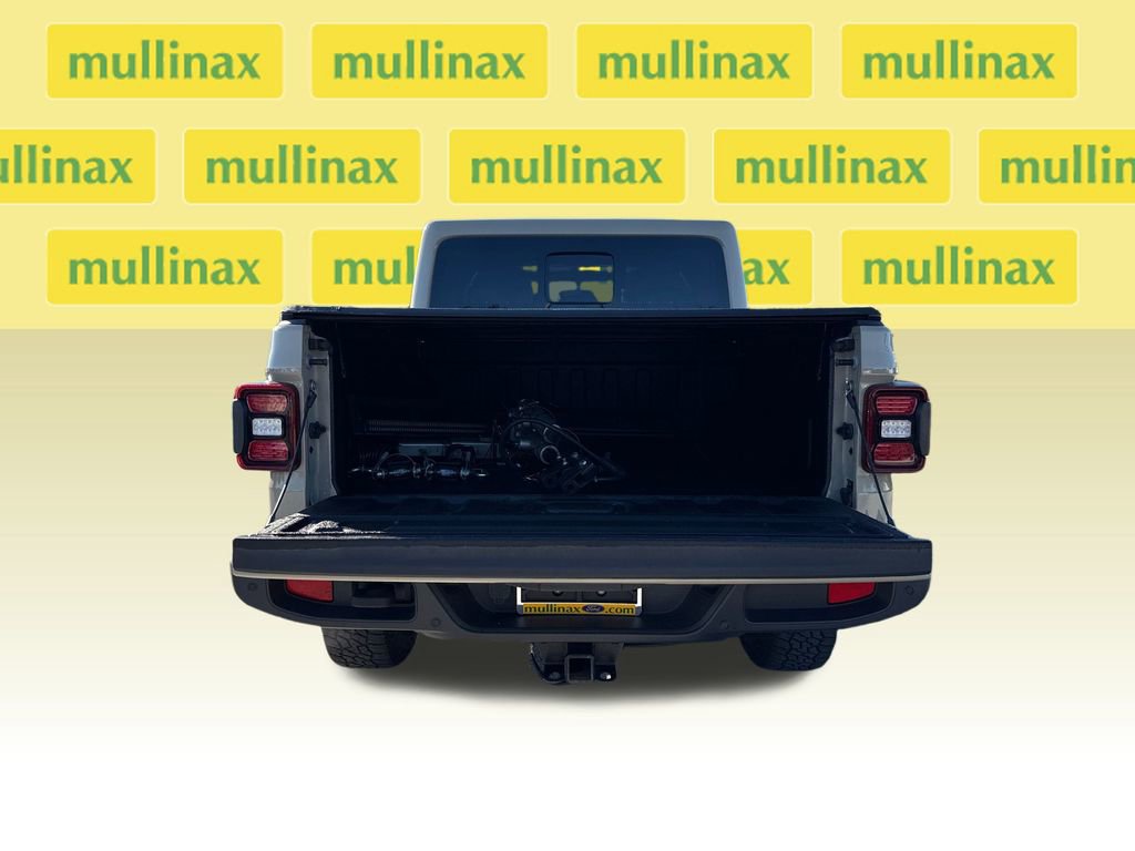 Used 2020 Jeep Gladiator Overland image 26