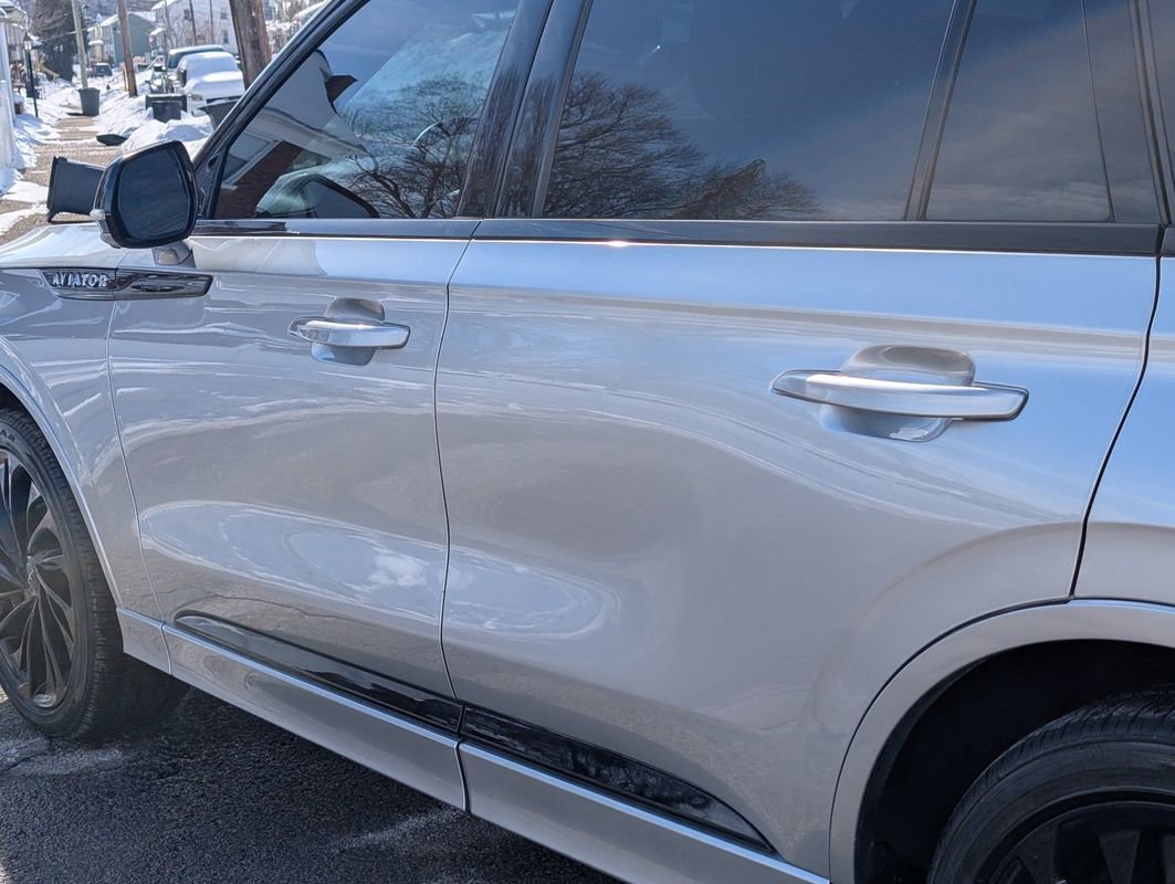 Used 2023 Lincoln Aviator Black Label w/ Jet Package image 40