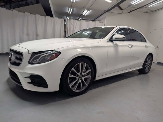 Used 2020 Mercedes-Benz E 450 4MATIC Sedan w/ Premium Package image 5