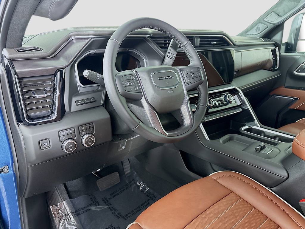 New 2026 GMC Sierra 3500 Denali Ultimate w/ LPO, Black Badging Package image 9