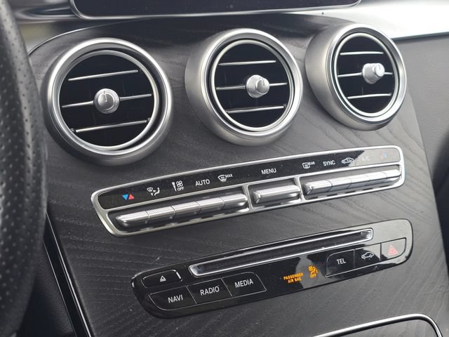 Used 2017 Mercedes-Benz GLC 300 4MATIC image 33