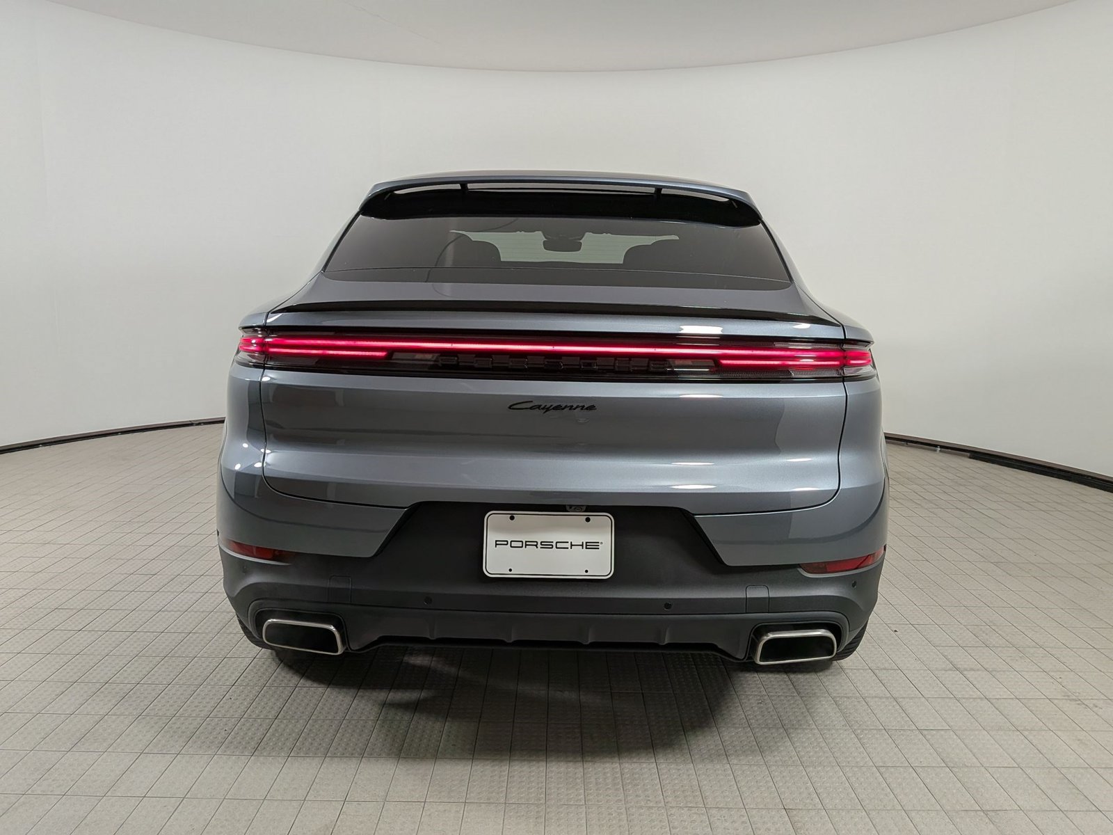 New 2026 Porsche Cayenne Coupe AWD/4WD image 10