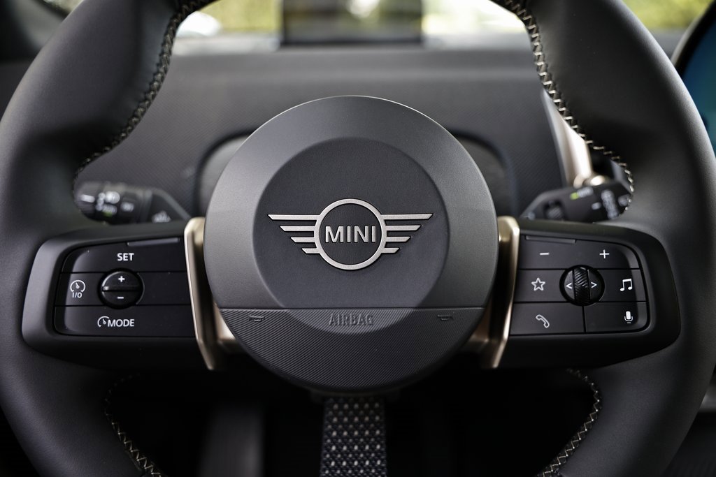 New 2025 MINI Cooper Countryman S image 32