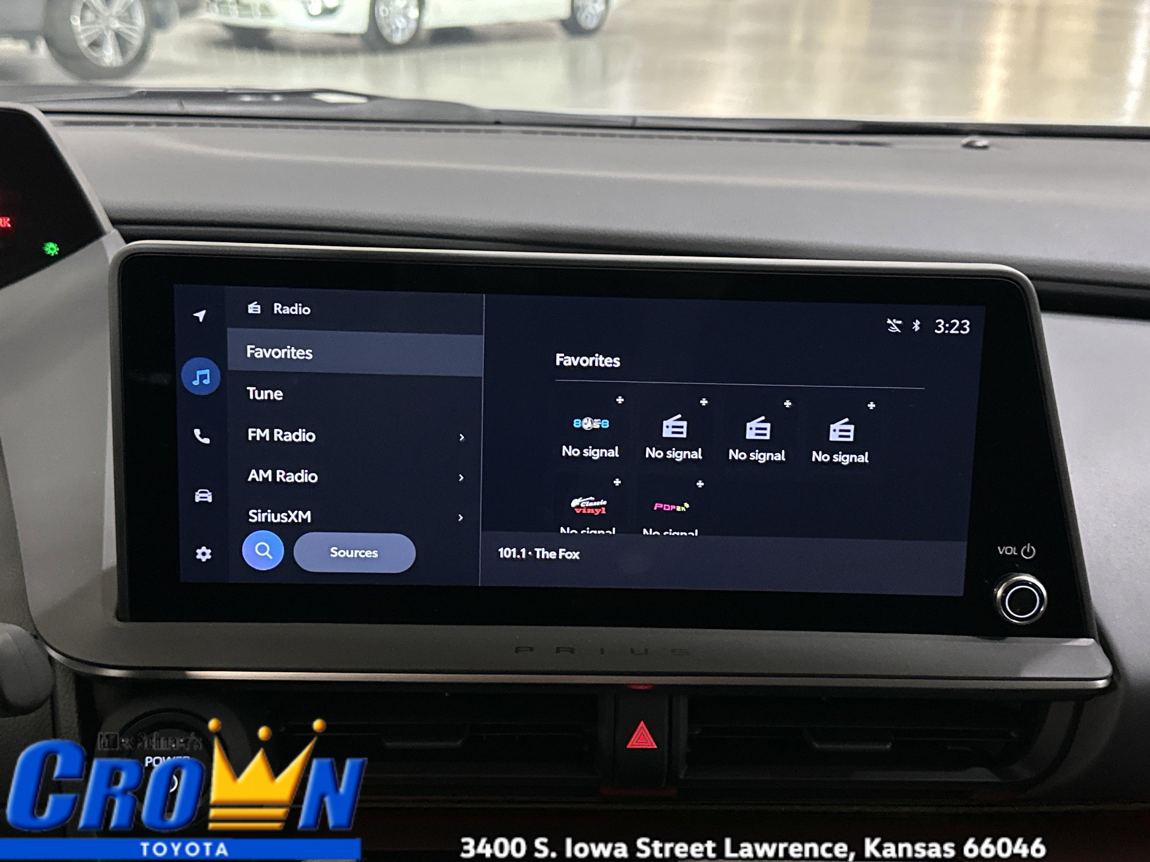 New 2026 Toyota Prius Plug-In Hybrid image 32