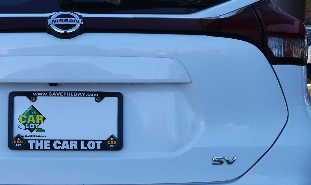 Used 2021 Nissan Kicks SV FWD image 20