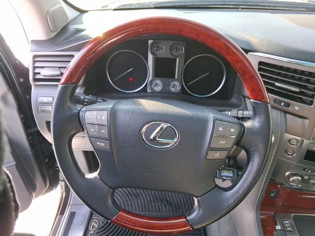 Used 2009 Lexus LX 570 4WD image 21