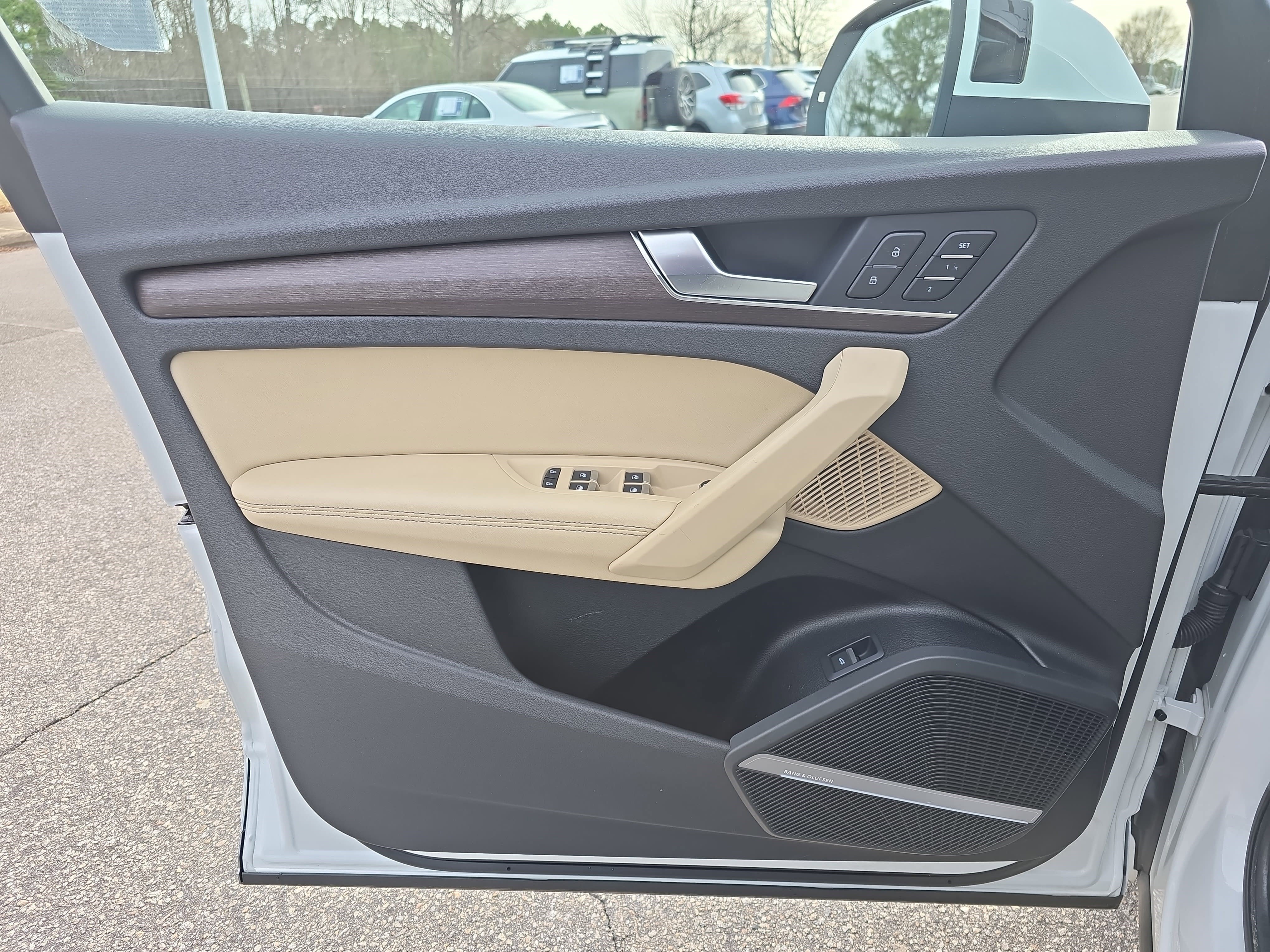 Used 2021 Audi Q5 2.0T Premium Plus w/ Premium Plus Package image 25