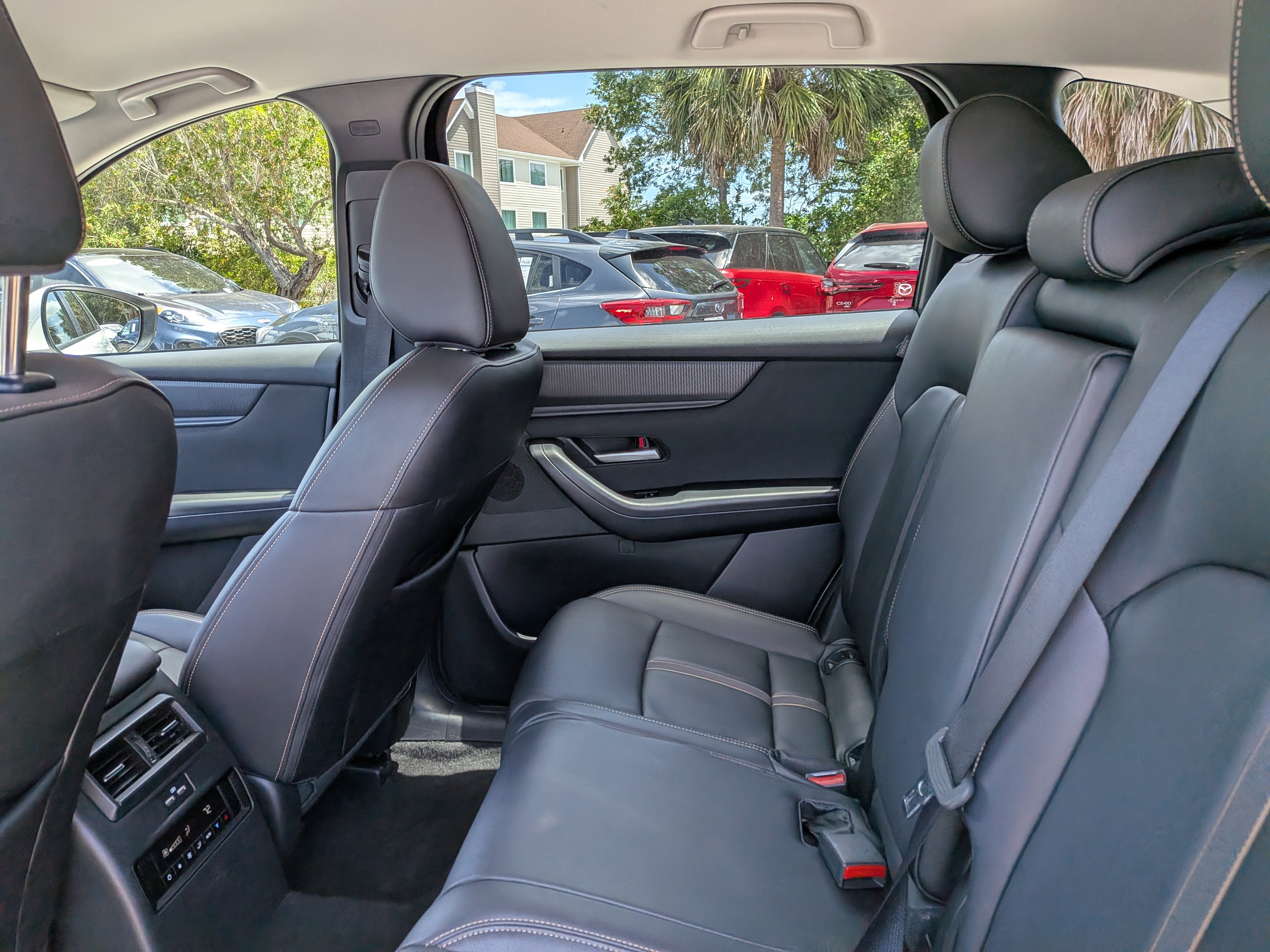 Certified 2025 MAZDA CX-90 3.3 Turbo w/ Select Package image 15