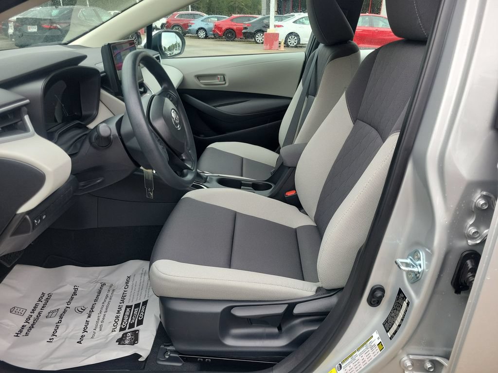 Certified 2026 Toyota Corolla LE FWD image 15