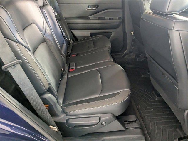 Used 2022 Nissan Pathfinder SL image 31