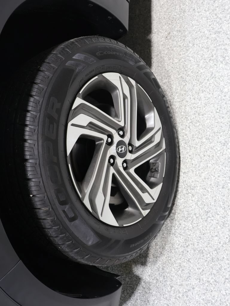 Used 2023 Hyundai Santa Fe SEL w/ Premium Package AWD/4WD image 8