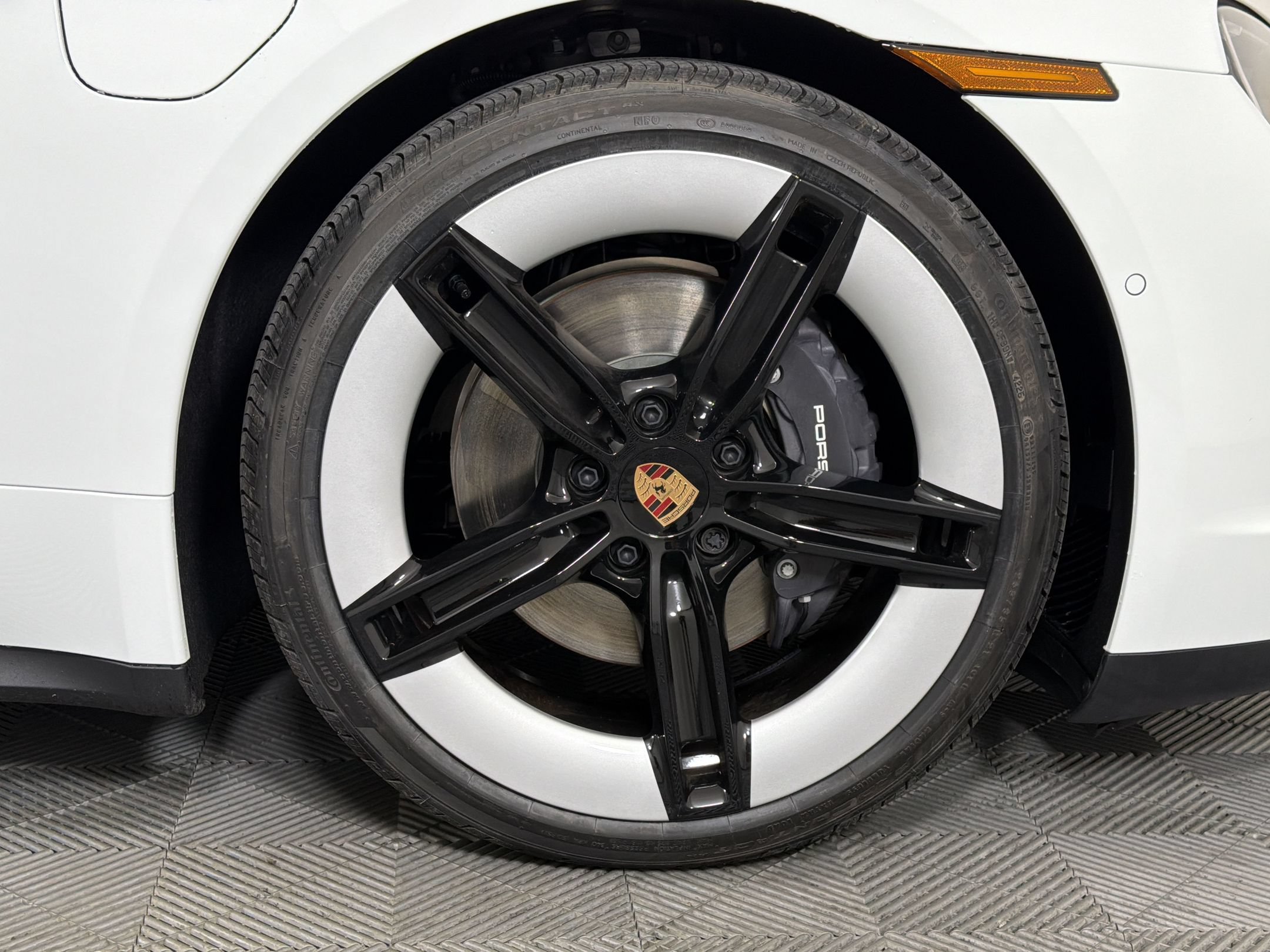 New 2026 Porsche Taycan AWD/4WD image 15
