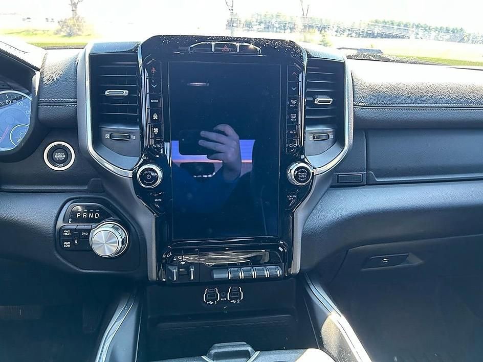 Used 2022 RAM 2500 Laramie image 8