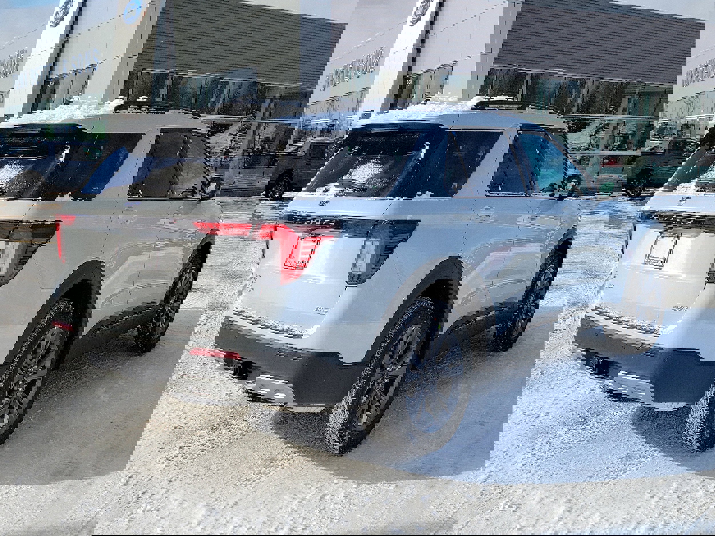 New 2026 Ford Explorer Active w/ Active Comfort Package image 4