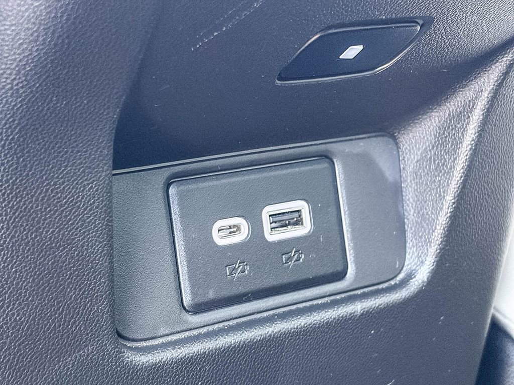 Used 2023 Cadillac XT6 Sport image 25