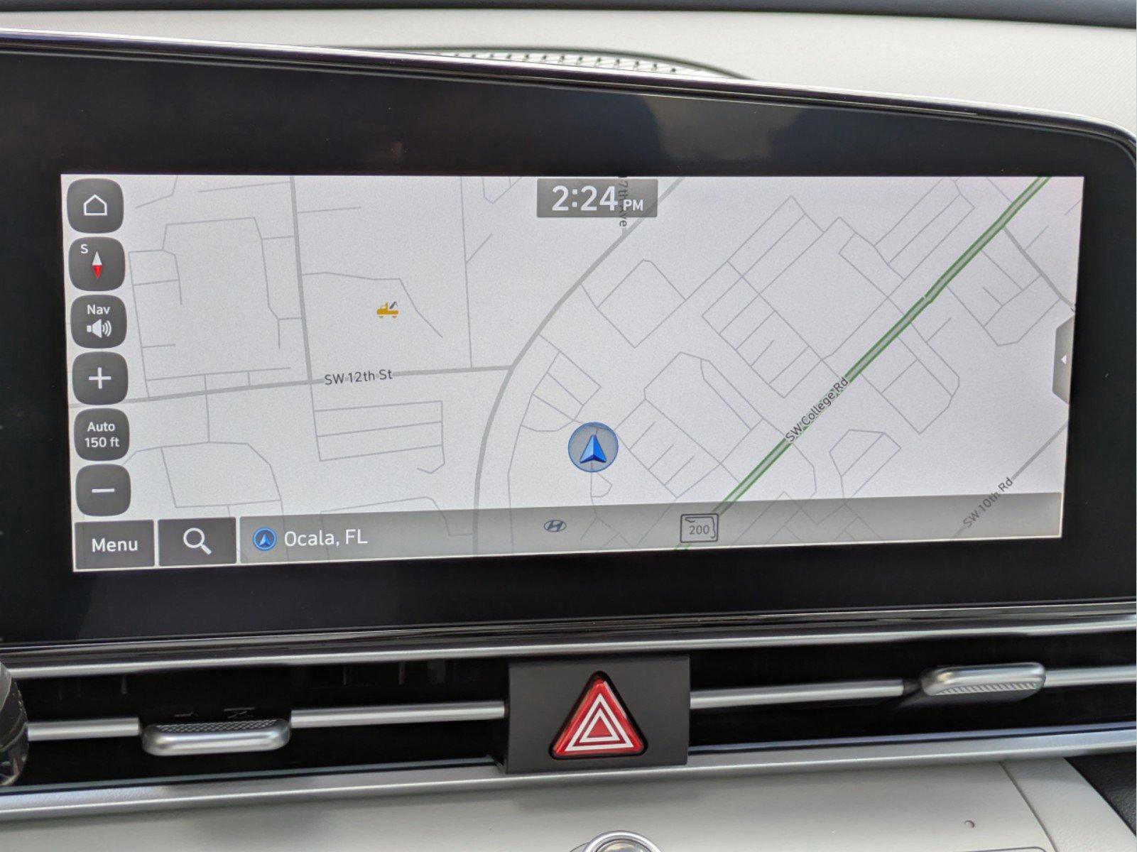 Used 2025 Hyundai Elantra Limited image 20