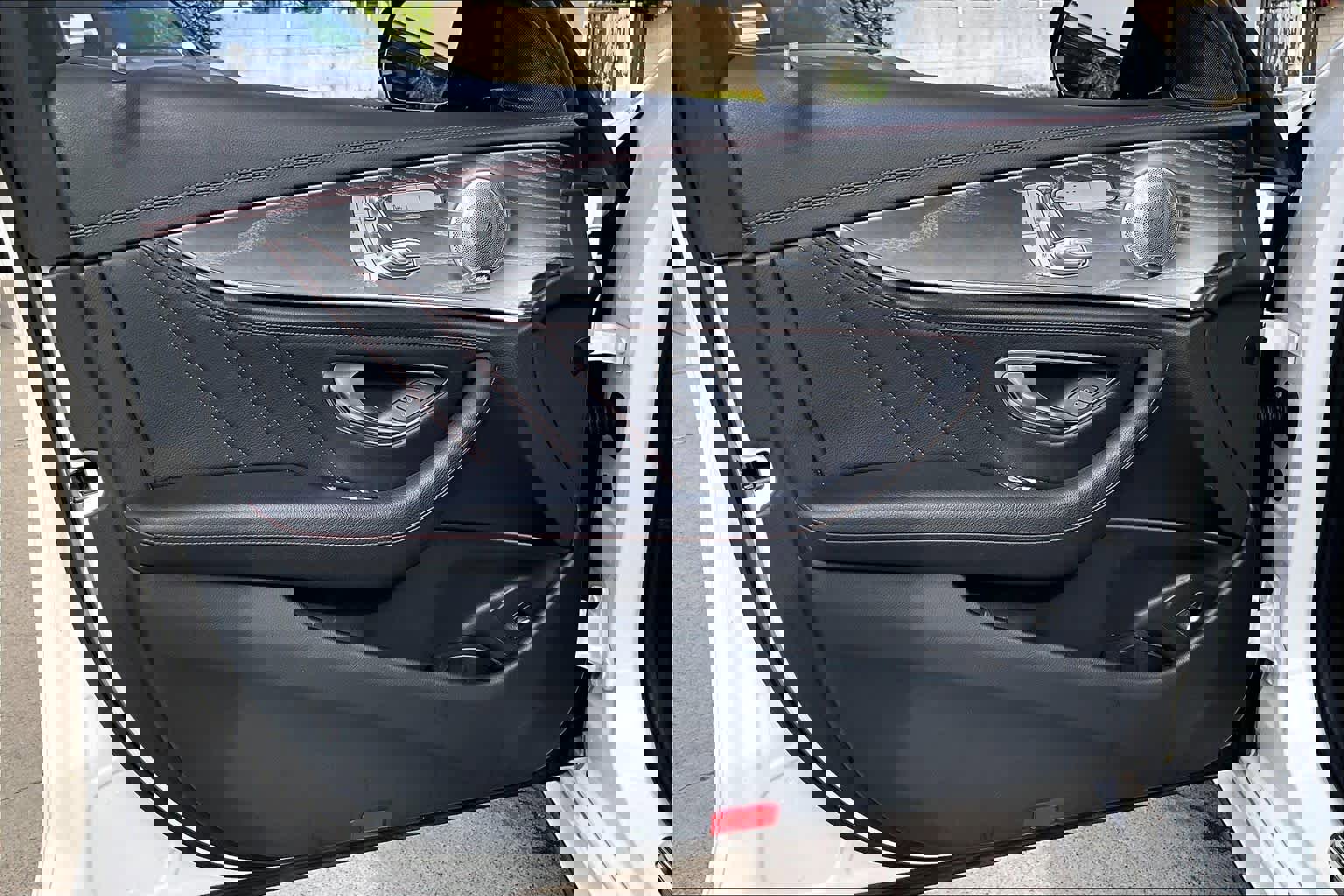 Used 2022 Mercedes-Benz E 53 AMG 4MATIC Sedan image 21