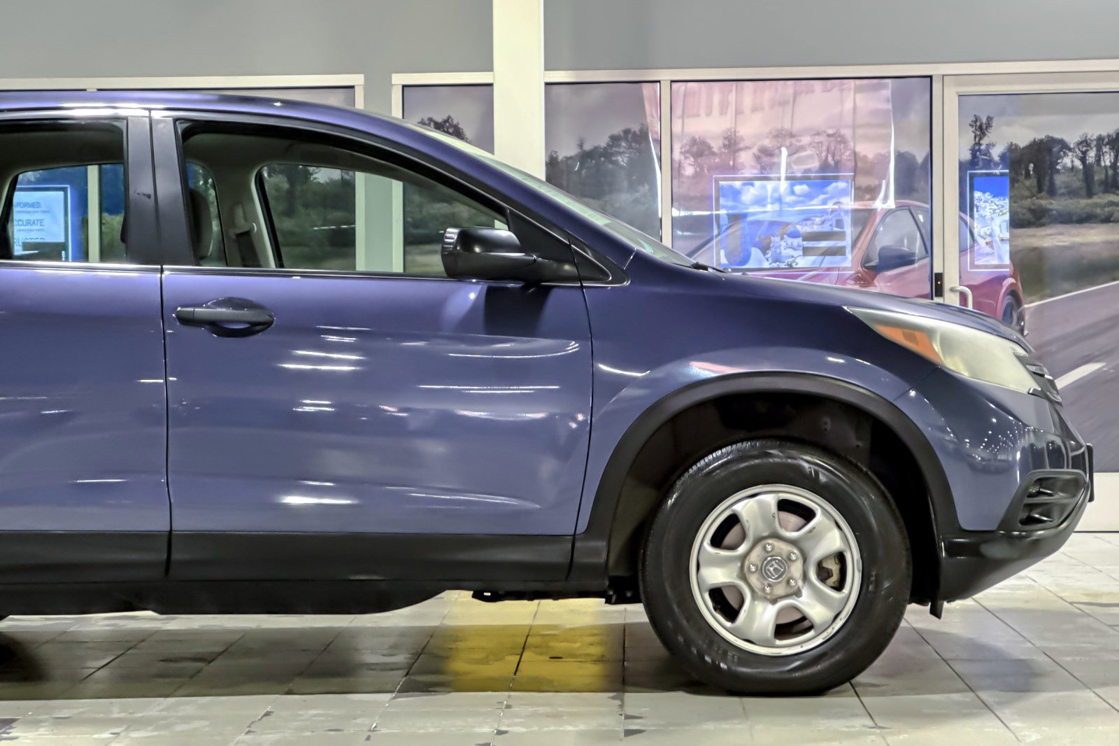 Used 2014 Honda CR-V LX image 33