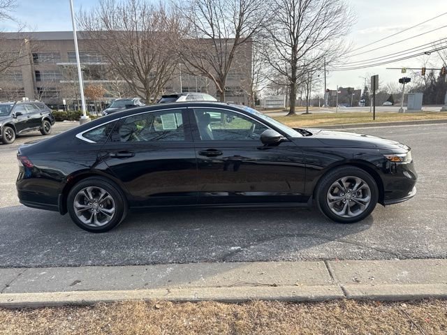 Certified 2024 Honda Accord EX image 7