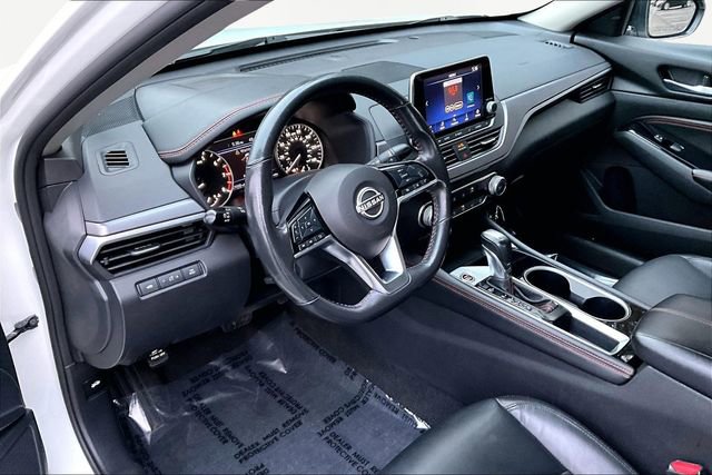 Used 2023 Nissan Altima 2.5 SR image 12