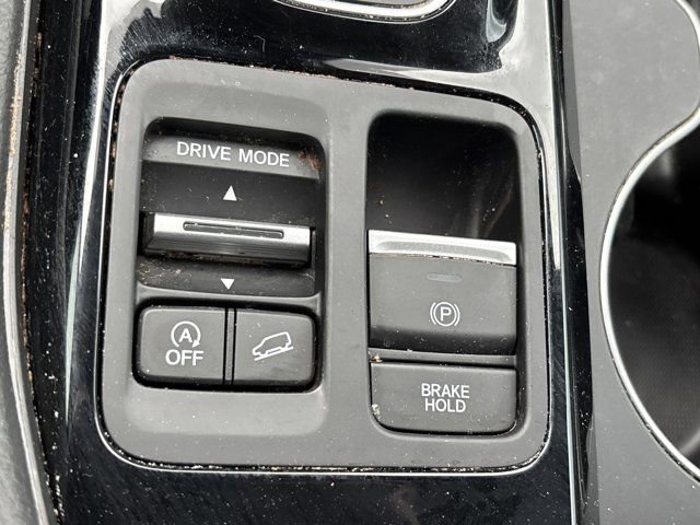 Used 2025 Honda Pilot Elite image 43