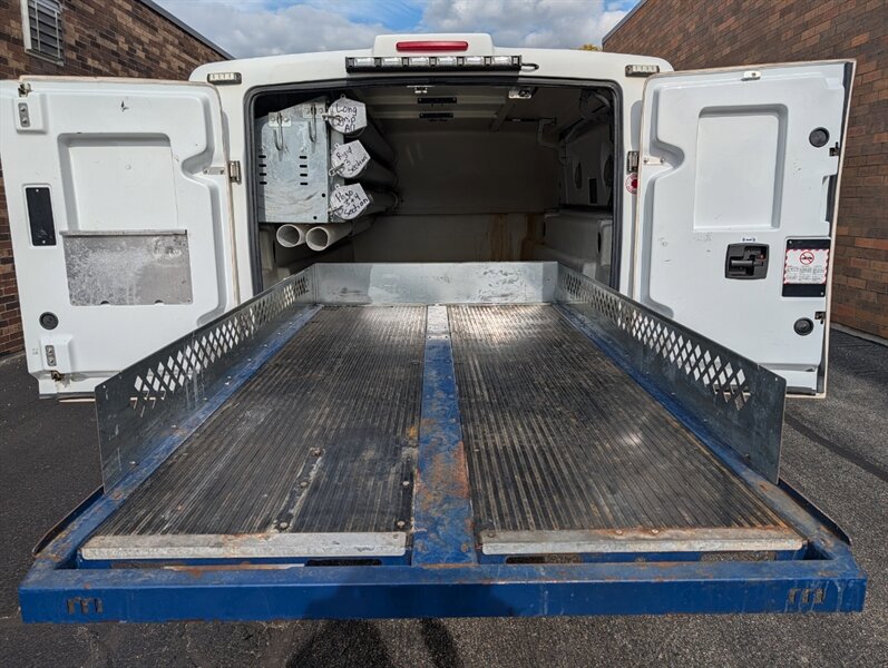 Used 2015 Ford F250 XL w/ Power Equipment Group AWD/4WD image 26
