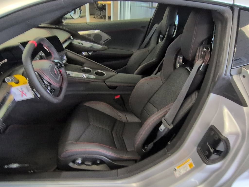 New 2026 Chevrolet Corvette Stingray Preferred Cpe w/ Z51 Performance Package RWD image 10