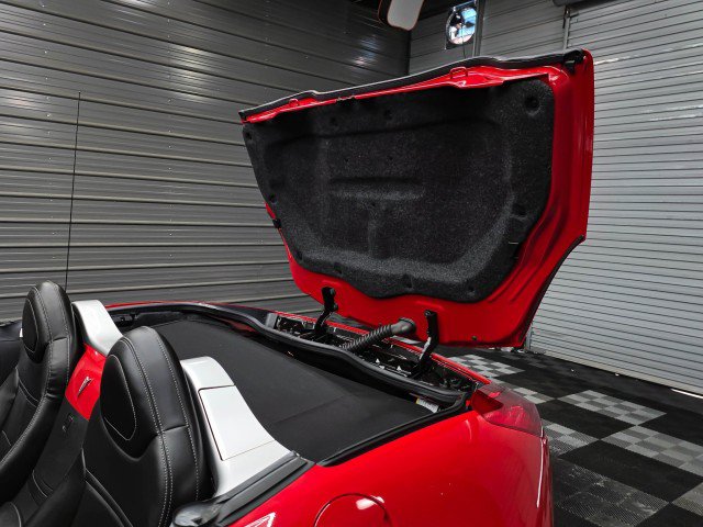 Used 2006 Pontiac Solstice Convertible w/ Premium Package RWD image 11