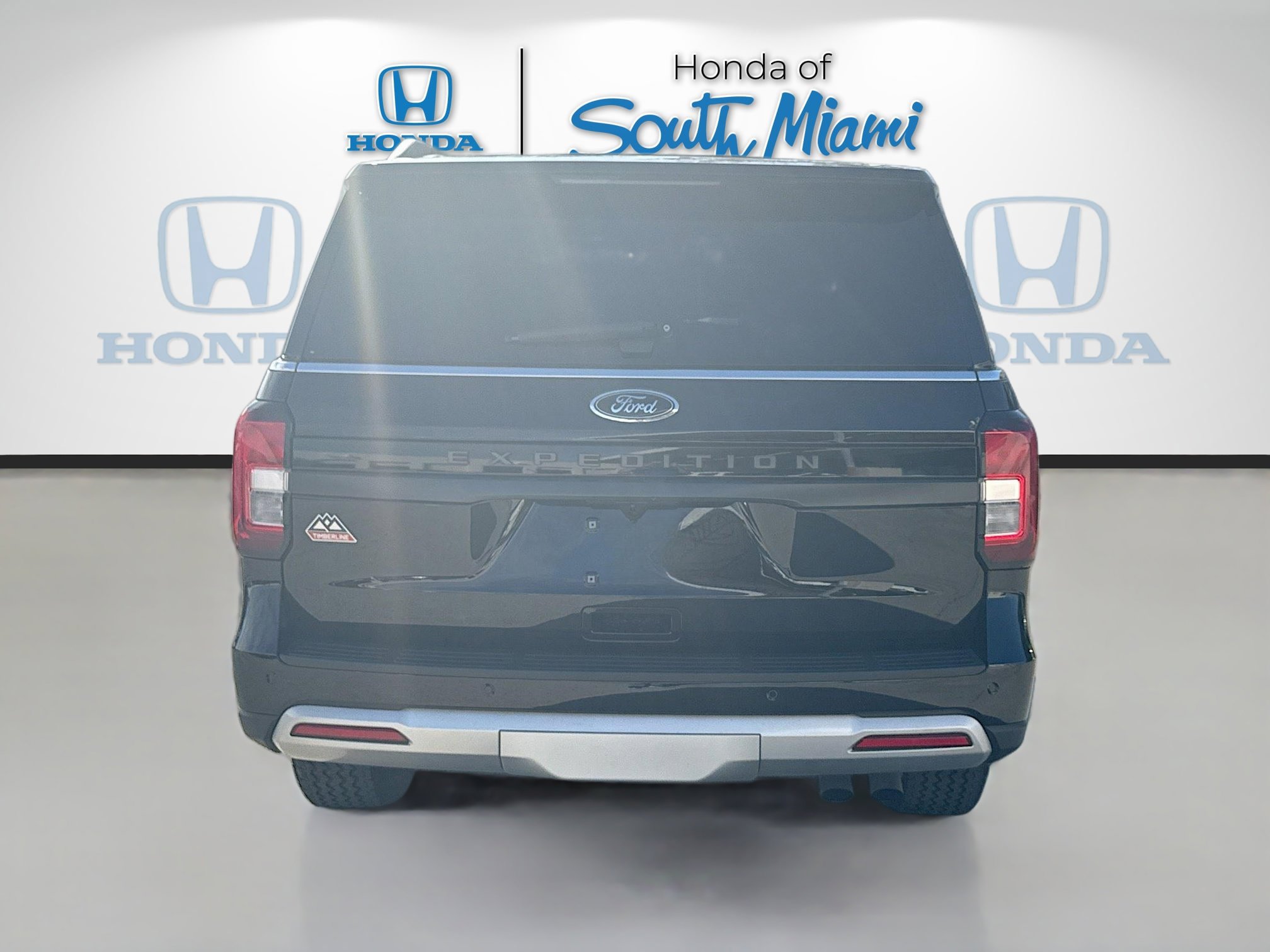 Used 2024 Ford Expedition Timberline image 6