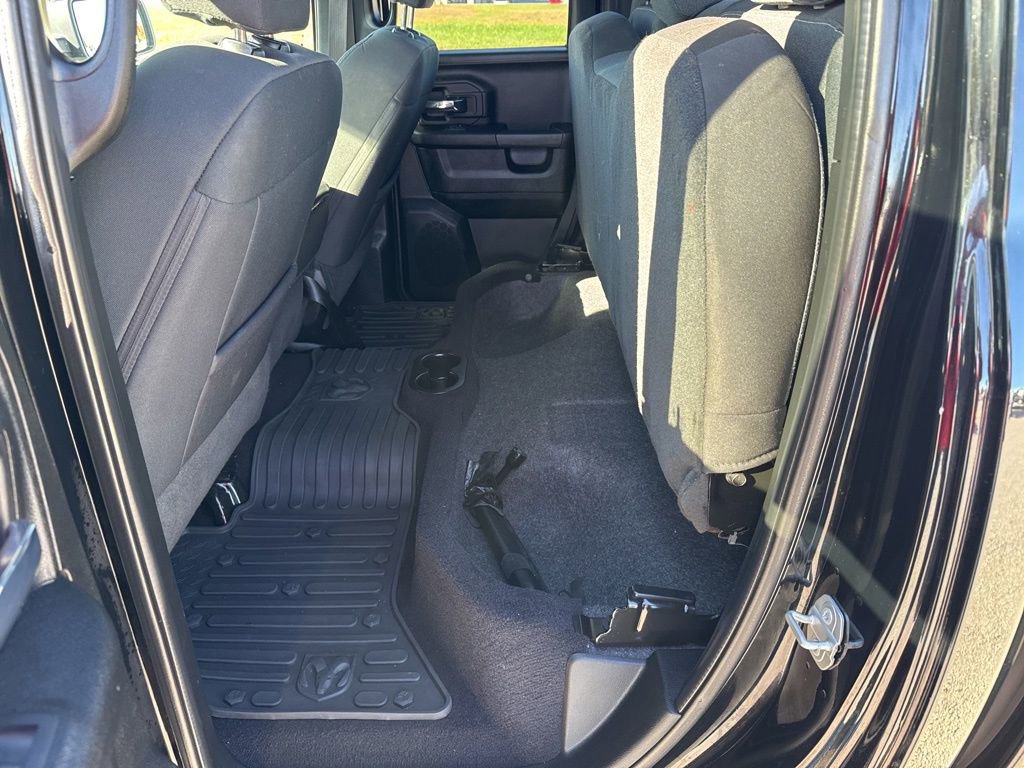 Used 2022 RAM 1500 Classic Warlock image 16