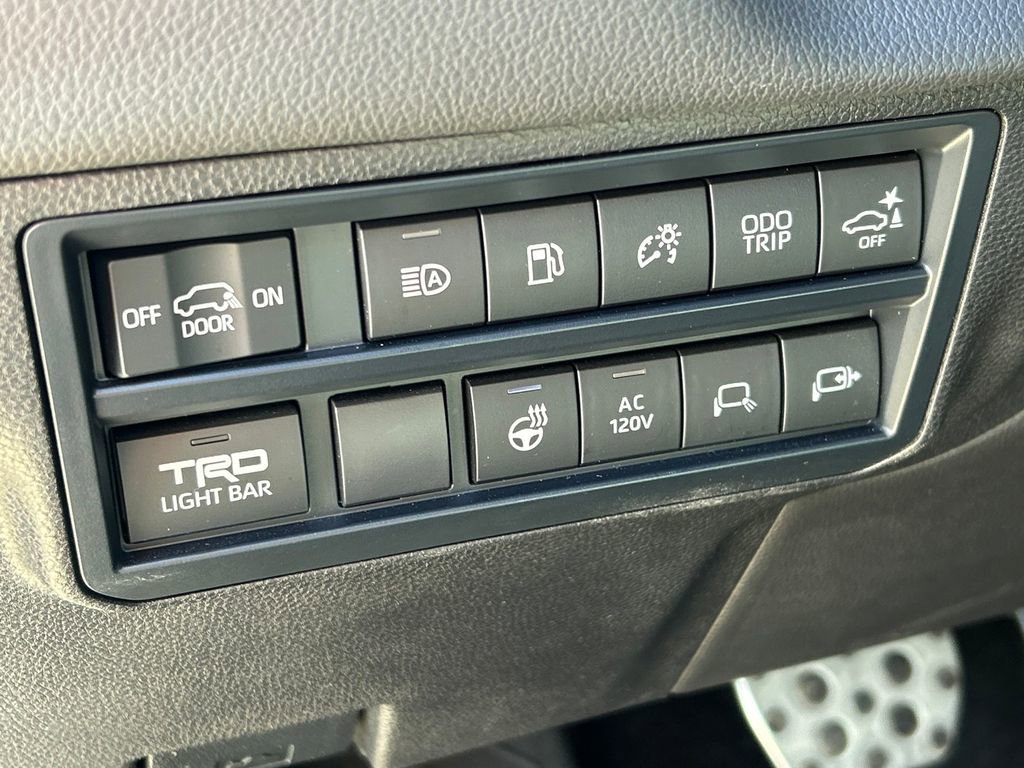 Used 2025 Toyota Sequoia TRD Pro w/ Tow Technology Package image 34