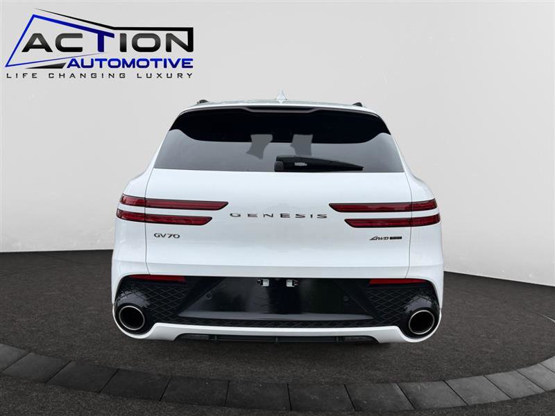 Used 2024 Genesis GV70 3.5T Sport w/ Sport Prestige Package AWD/4WD image 7