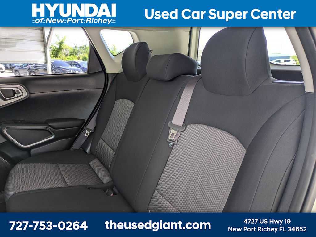 Used 2024 Kia Soul LX w/ Option Group 015 image 14
