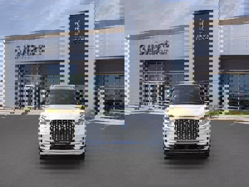 New 2024 Lincoln Corsair Grand Touring w/ Equipment Group 302A image 6