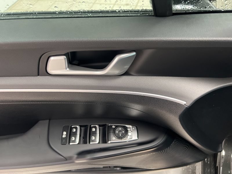 New 2026 Kia K5 LXS FWD image 18