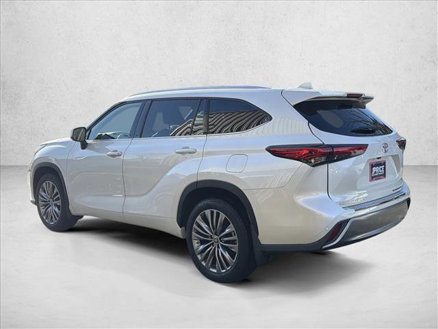 Used 2021 Toyota Highlander Platinum image 7