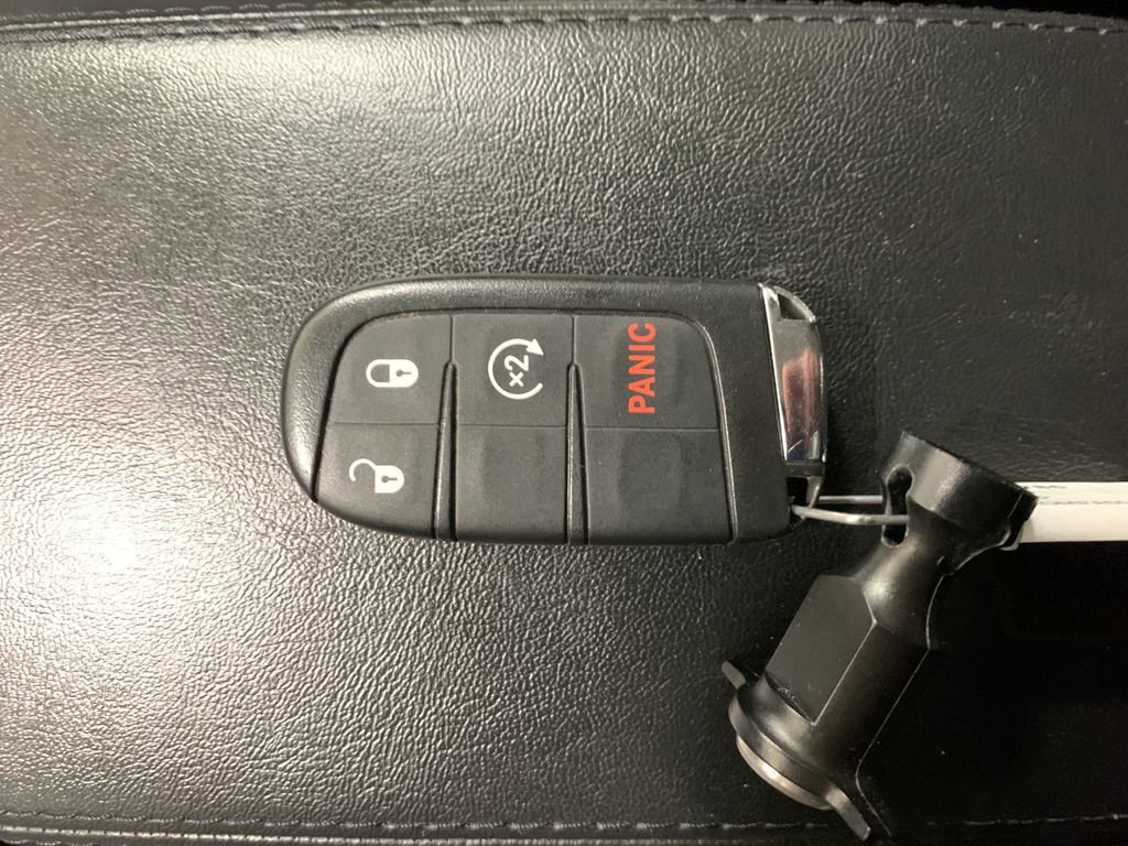 Used 2019 Jeep Compass Altitude image 17