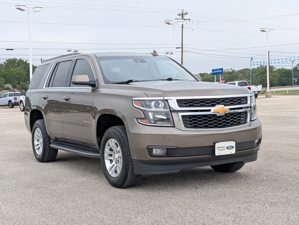 Used 2016 Chevrolet Tahoe LT w/ Luxury Package RWD image 1