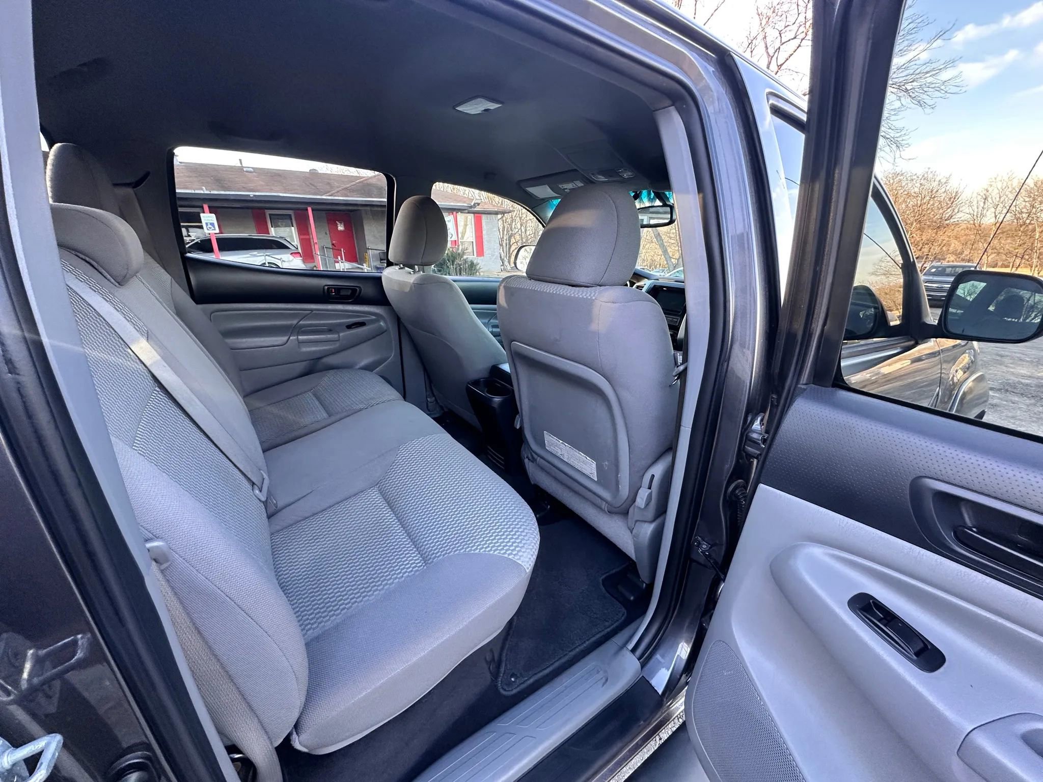 Used 2012 Toyota Tacoma PreRunner w/ SR5 Pkg image 22