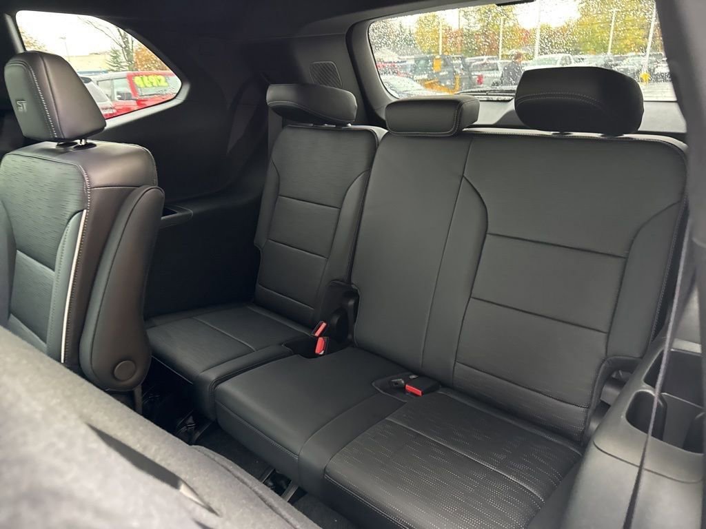 New 2026 Buick Enclave Sport Touring w/ Power Package image 11