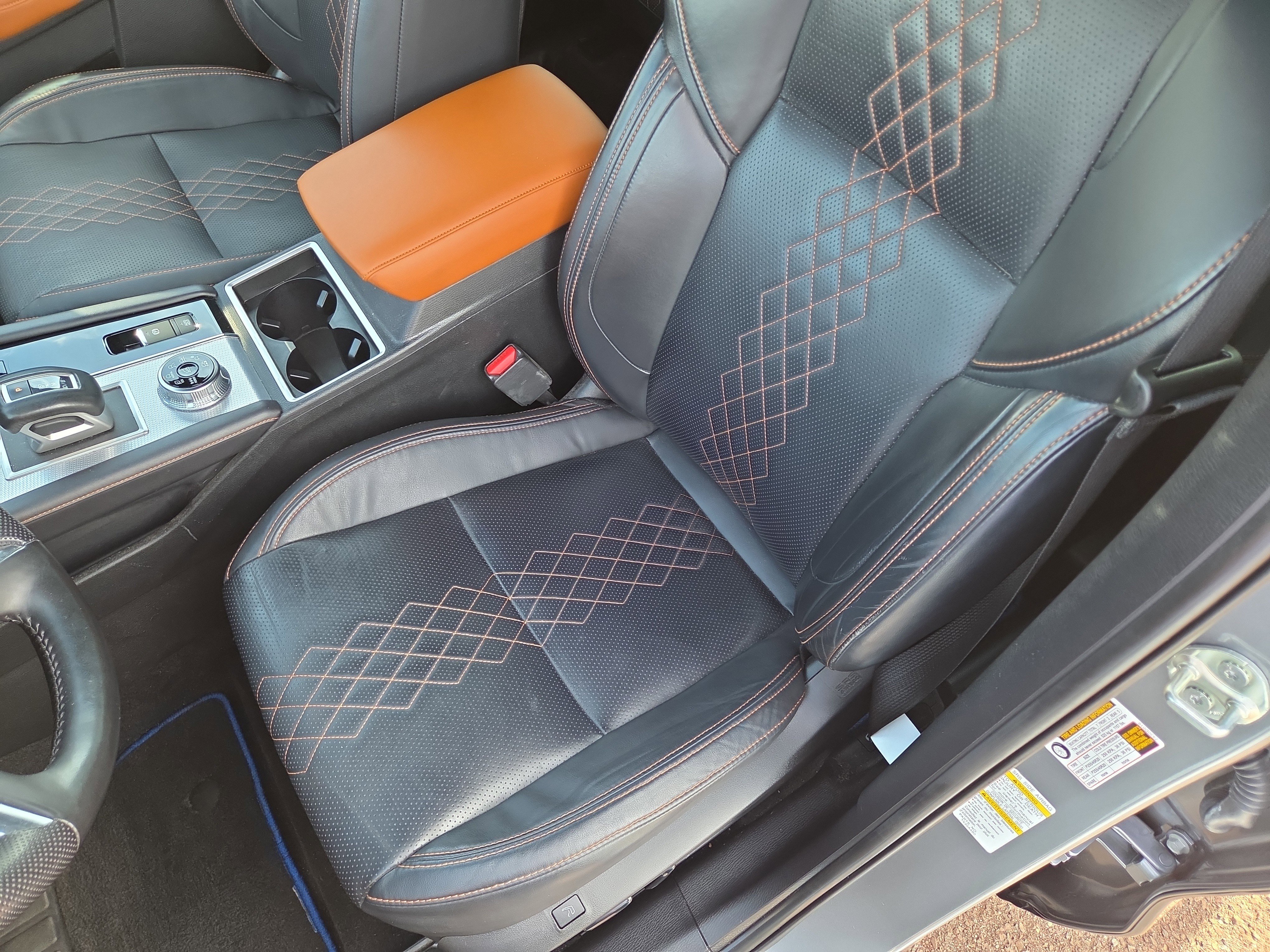 Used 2023 Mitsubishi Outlander SEL image 13