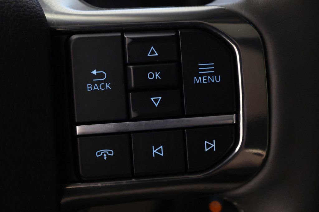 Used 2025 Ford F350 Platinum w/ Platinum Plus Package image 21