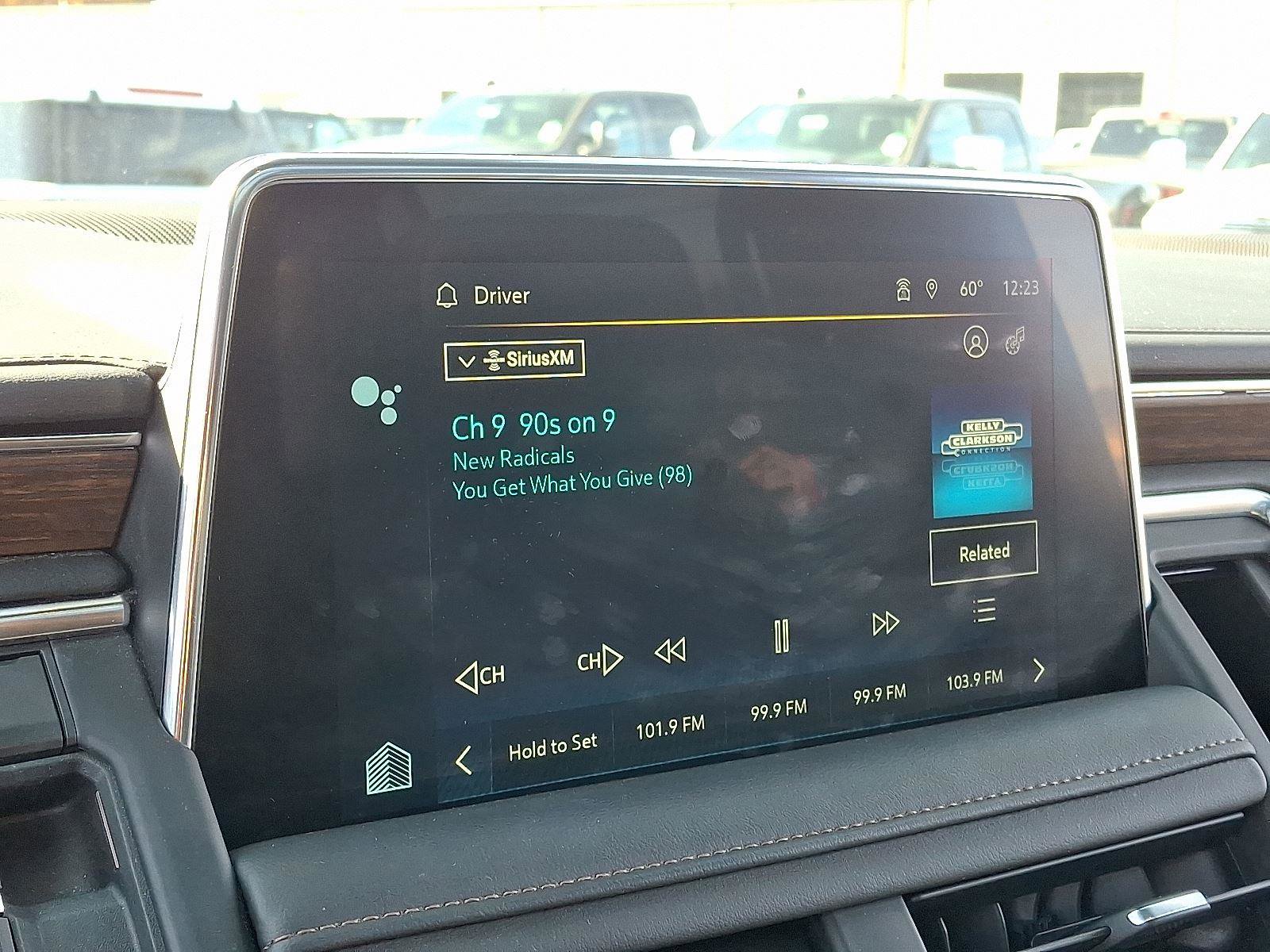 Used 2023 Chevrolet Suburban High Country image 18